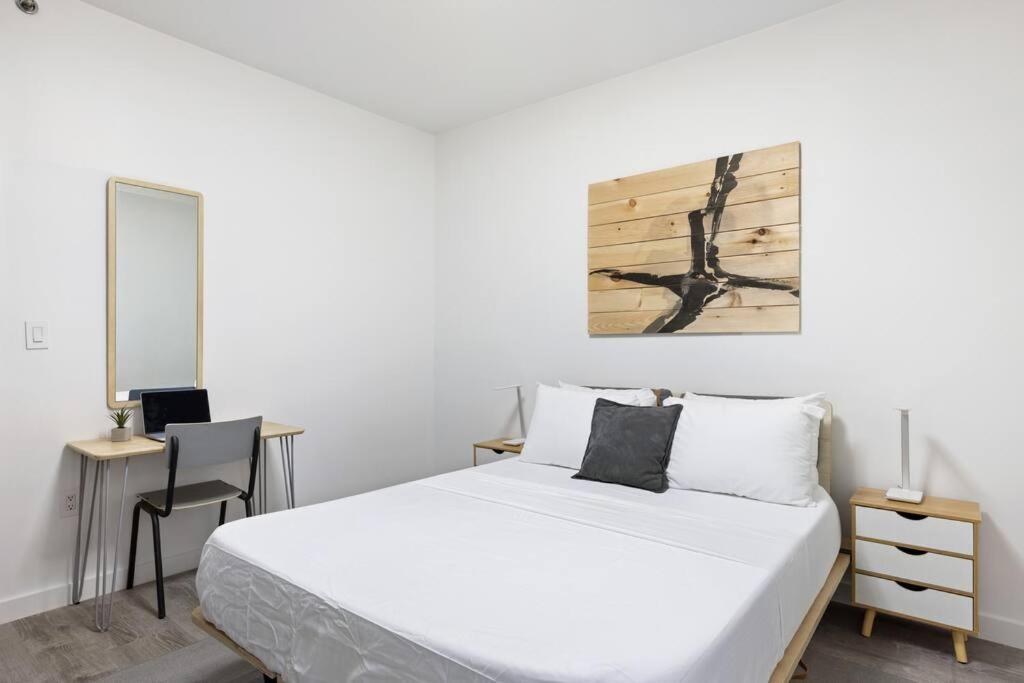 Comfort Studio Flatiron Area Apartment