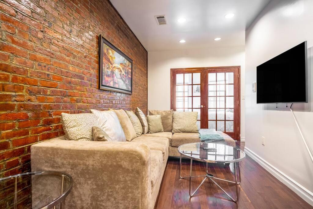 Stylish And Cozy 1 Bedroom In Bedstuy Appartement