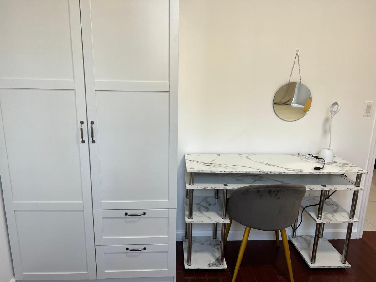 Apartment Apartament China Town Manhattan - Convinient Location! *