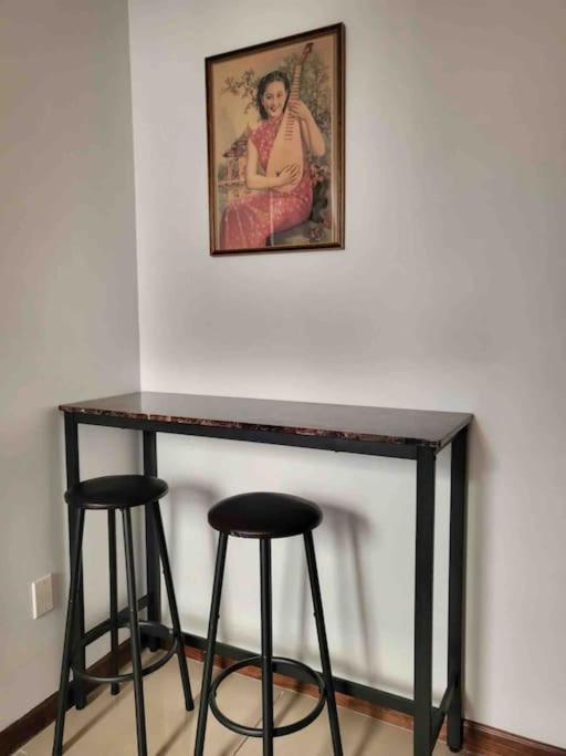 Antique Victorian 2 Bedroom Best Location * New York