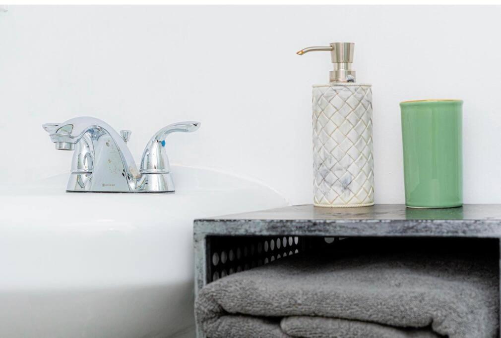 New! Luxury Queen In The Heart Of Brooklyn