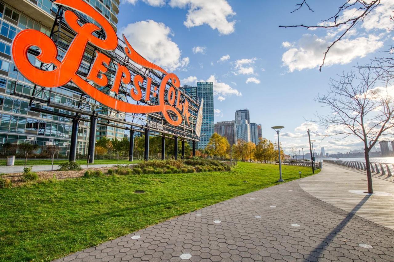 Apartment Lic 2br W Wd Elevator Doorman Nr E River Nyc-849 New York