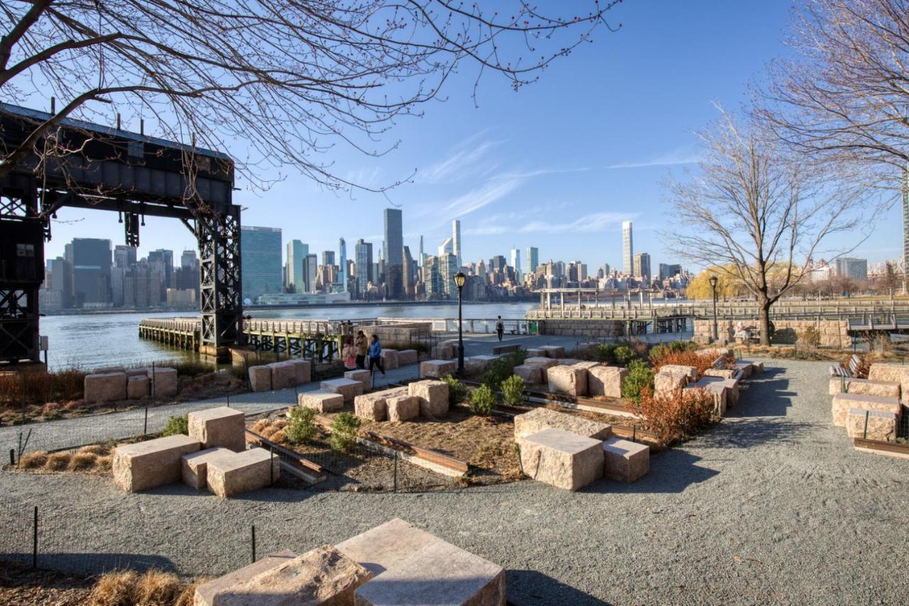 Apartment Lic 2br W Wd Elevator Doorman Nr E River Nyc-849 New York