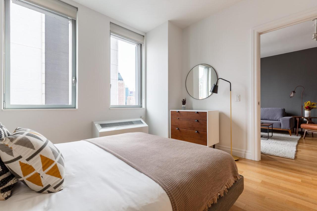 Hells Kitchen 2br W Pool Dm Nr Park Nyc-469 New York