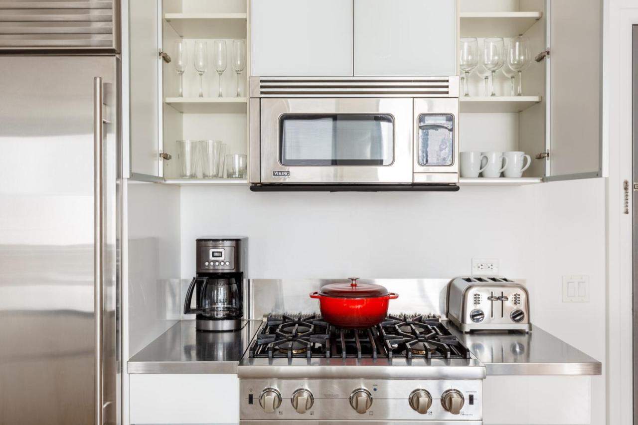 Hells Kitchen 2br W Pool Dm Nr Park Nyc-469 Apartment New York
