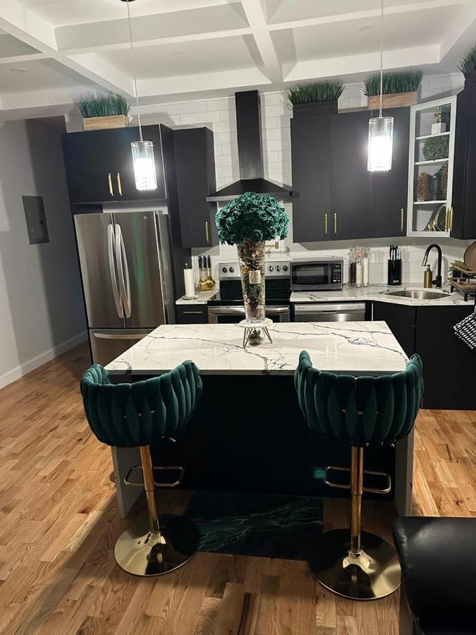 Latisha Luxury Place * New York