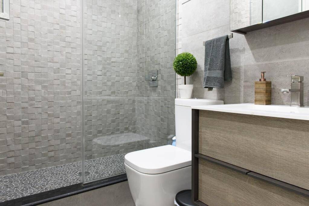 75-2b Prime Upper East Brand New 1br W D Elev Appartement *