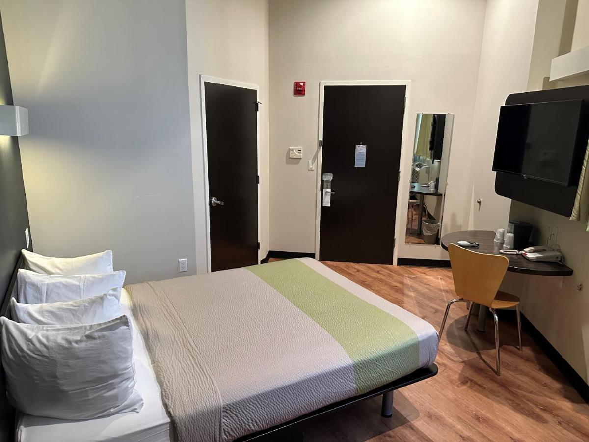 Feather Factory Hotel