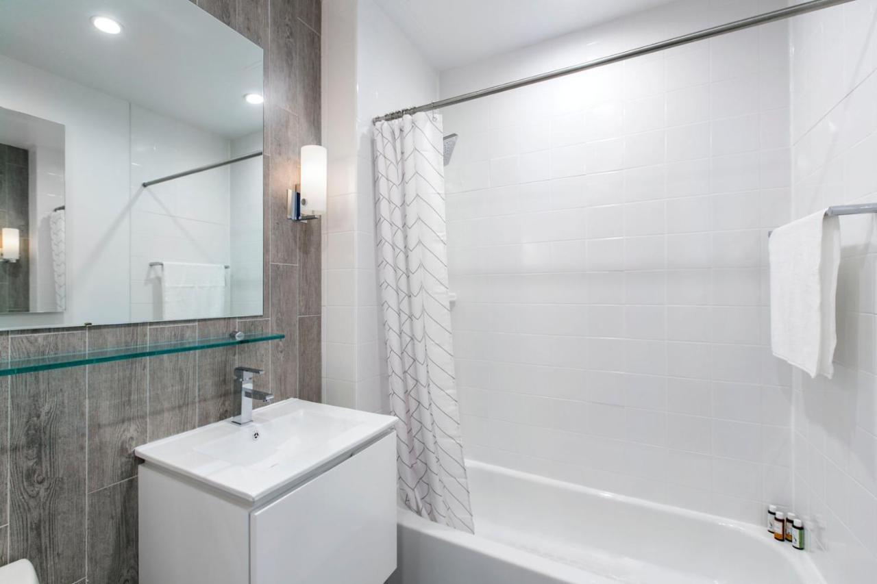 Apartment Tribeca 1br W Gym Doorman Valet Nyc-51 *