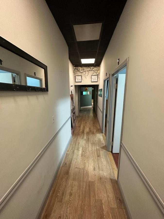 Guest house Bright, Light, Airy Private Close To Metro And Times Square New York