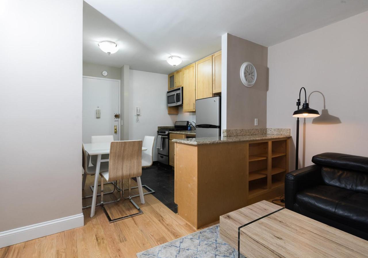 Apartment Exotic 2 Bedroom At Upper West Side New York