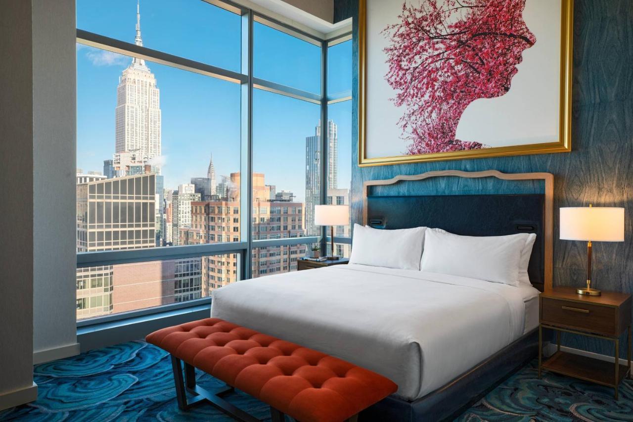 Hotel Renaissance Chelsea New York