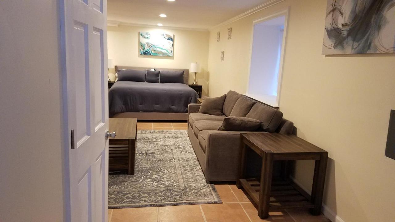 1120-1 Comfortable Qualitycribs * New York