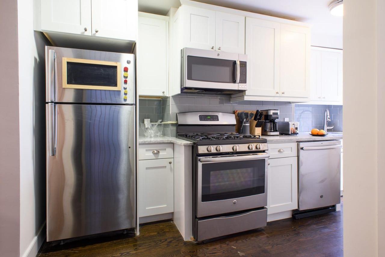 Apartment 39-3-2br Newly Renovated 2br 1bath Hudson Yards Area