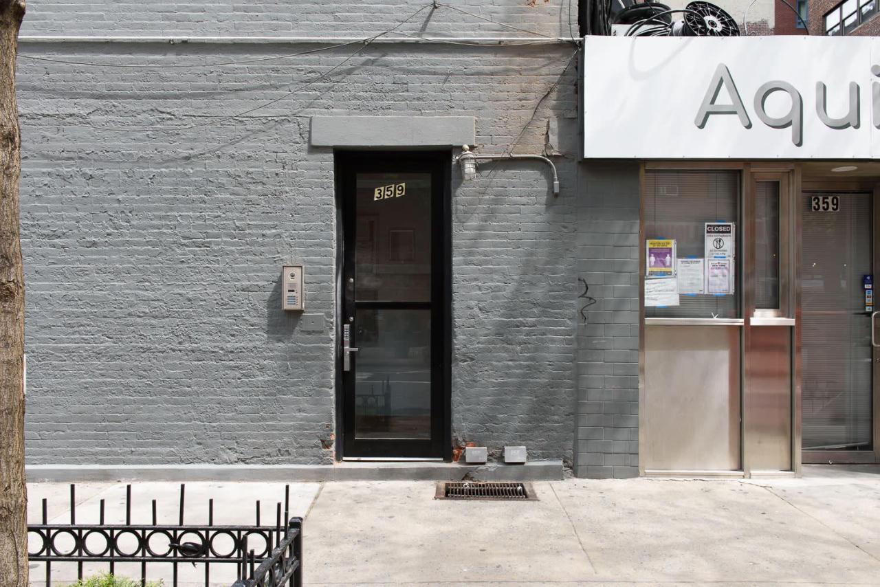 39-3-2br Newly Renovated 2br 1bath Hudson Yards Area Apartment
