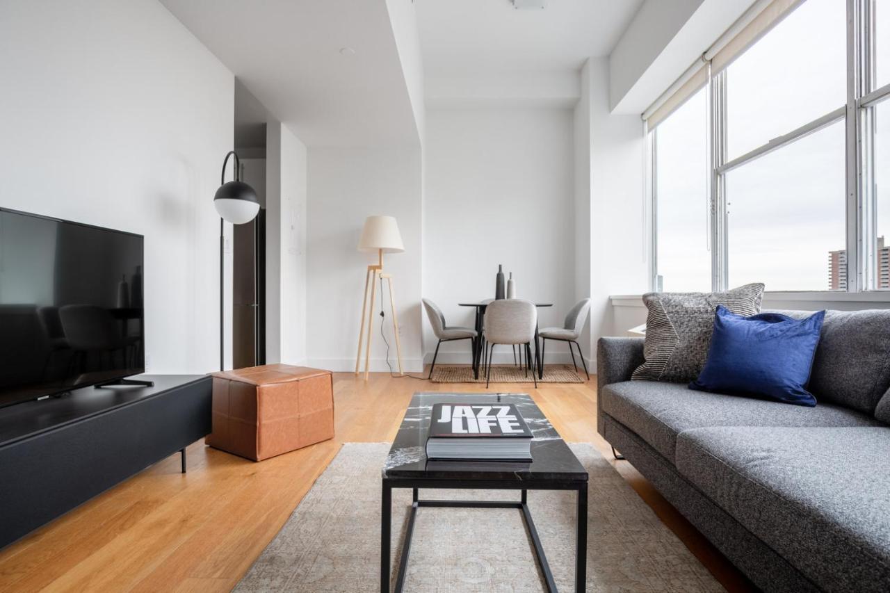 Tribeca 1br W Doorman Gym Nr Freedom Tower Nyc-446 Apartment