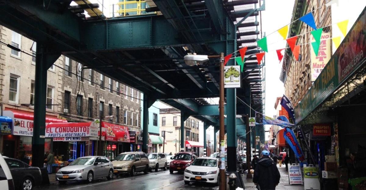 Cozy 1 Bedroom With Outdoor Patio Space New York