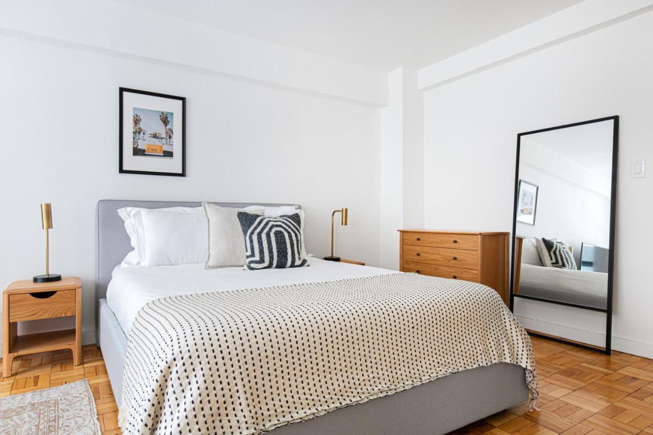 Apartment Midtown E Studio W Wd Nr Central Park Nyc-530