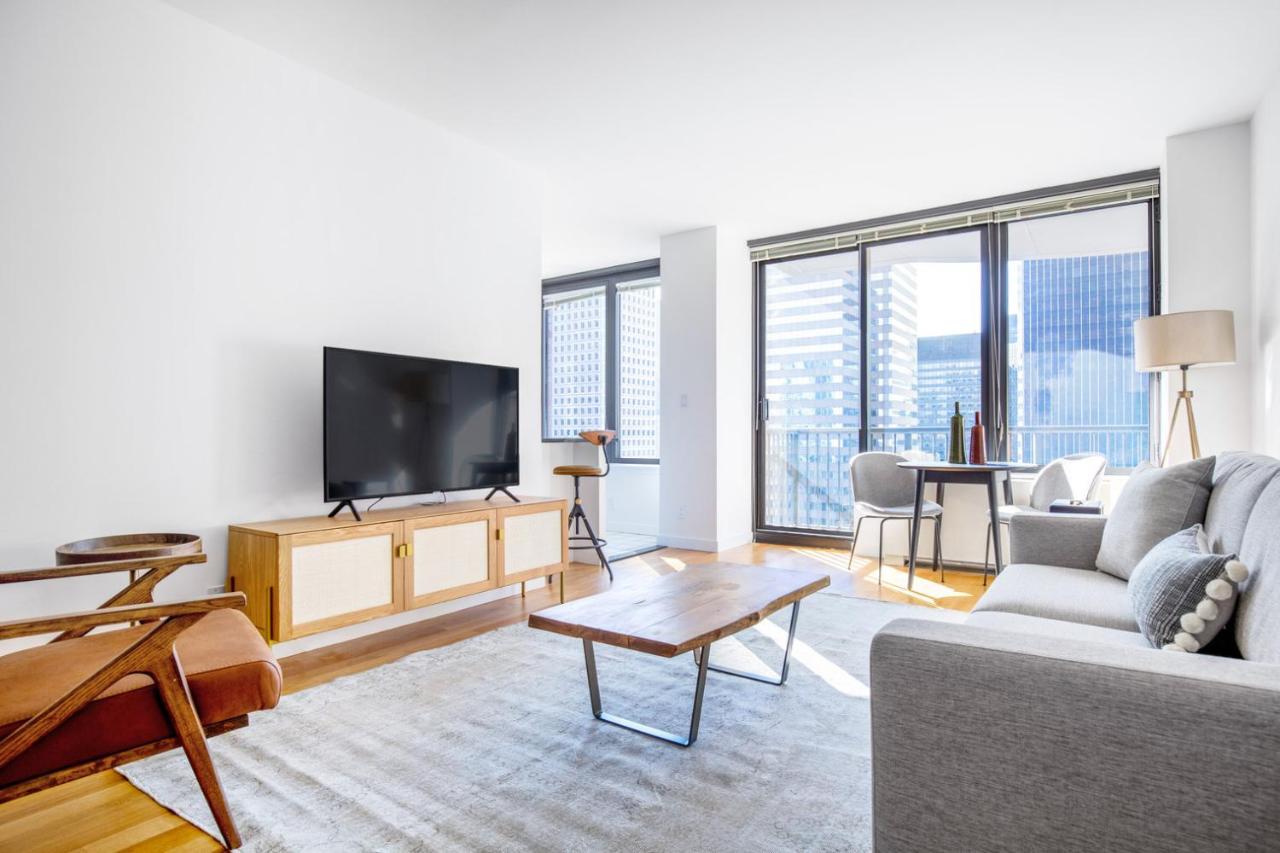 Sutton Place 1br W Elevator Nr Park Nyc-520 *