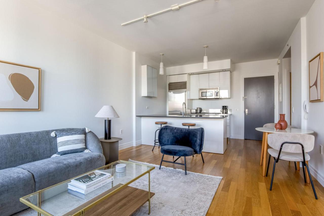 Midtown West 1br W Gym Wd Doorman Nr Hudson Nyc-1102 Apartment