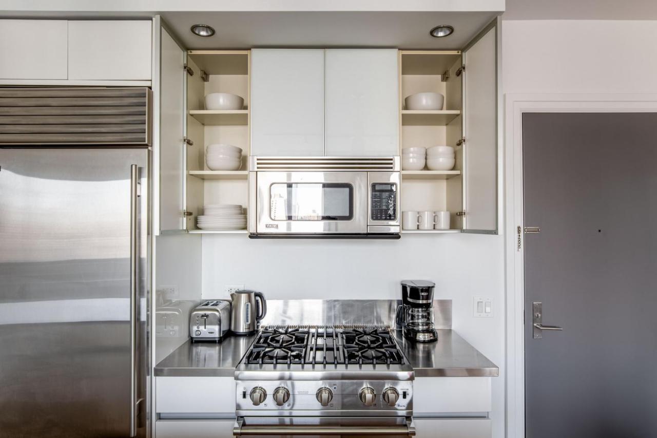 Apartment Midtown West 1br W Gym Wd Doorman Nr Hudson Nyc-1102 *