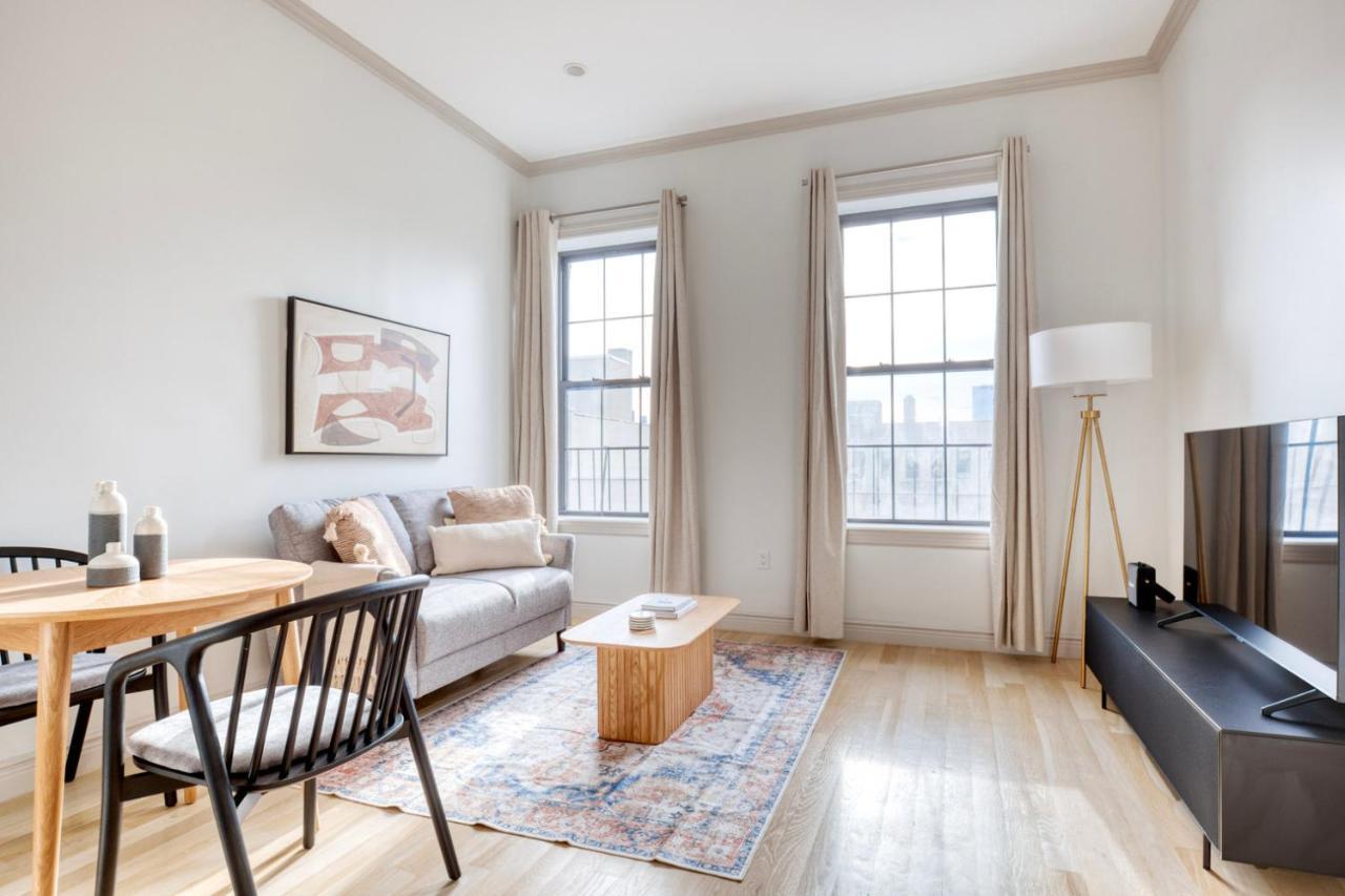East Village 2br W Wd Gym Elevator Nr Cafes Nyc-1044 * New York