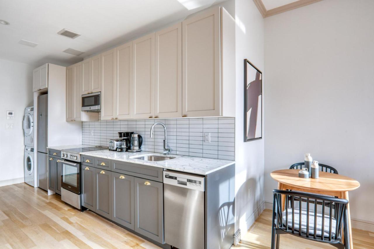 East Village 2br W Wd Gym Elevator Nr Cafes Nyc-1044 Apartment