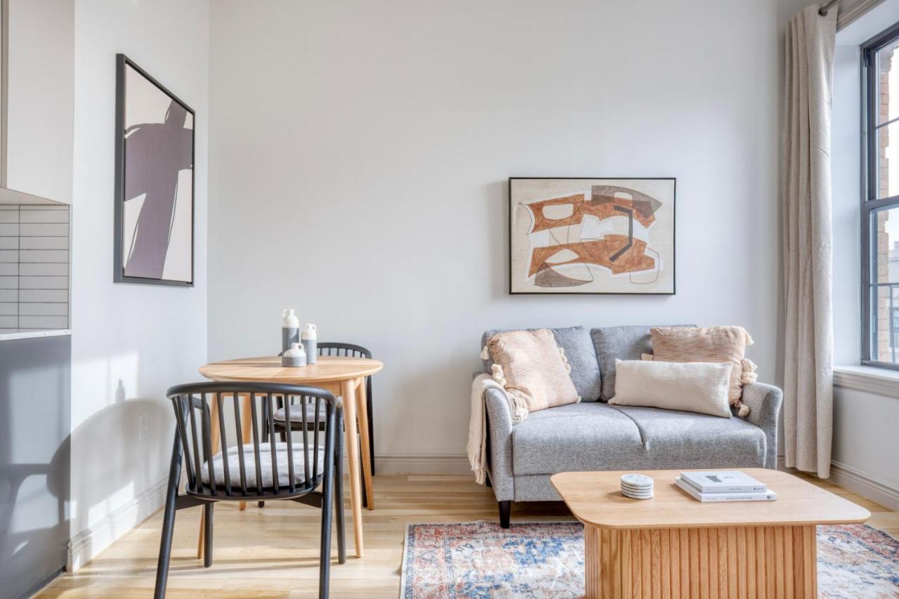 East Village 2br W Wd Gym Elevator Nr Cafes Nyc-1044 New York