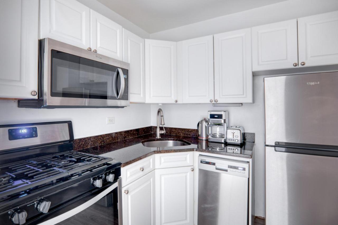 Ues 1br Wdoorman 15m Nr Park Nyc-198 New York