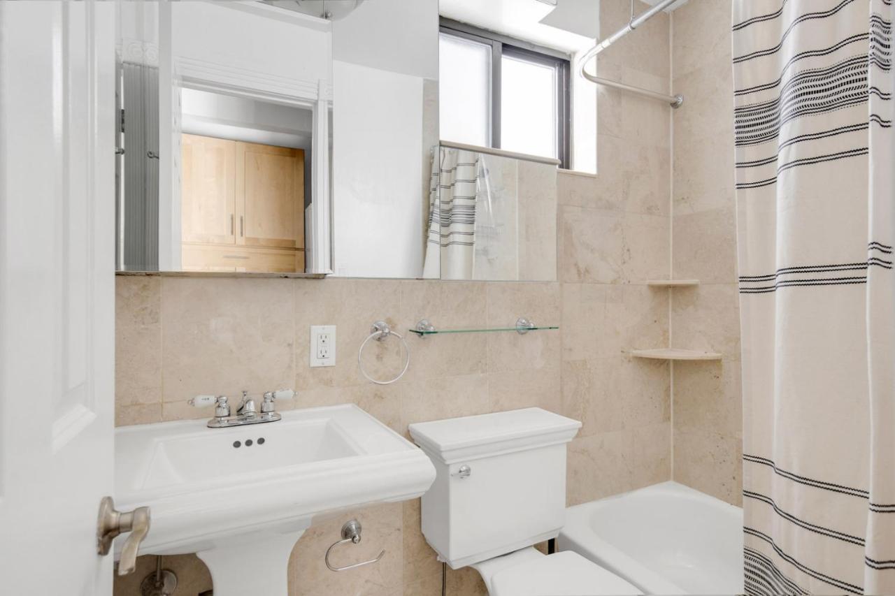 E Village 1br W In-unit Wd Nr Park Nyc-722 Appartement *