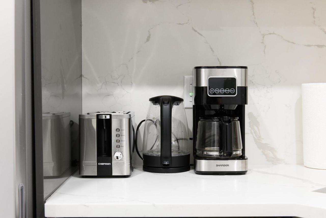 Apartment 78-3b New Junior 1 Bedroom Prime Ues Wd In Unit *