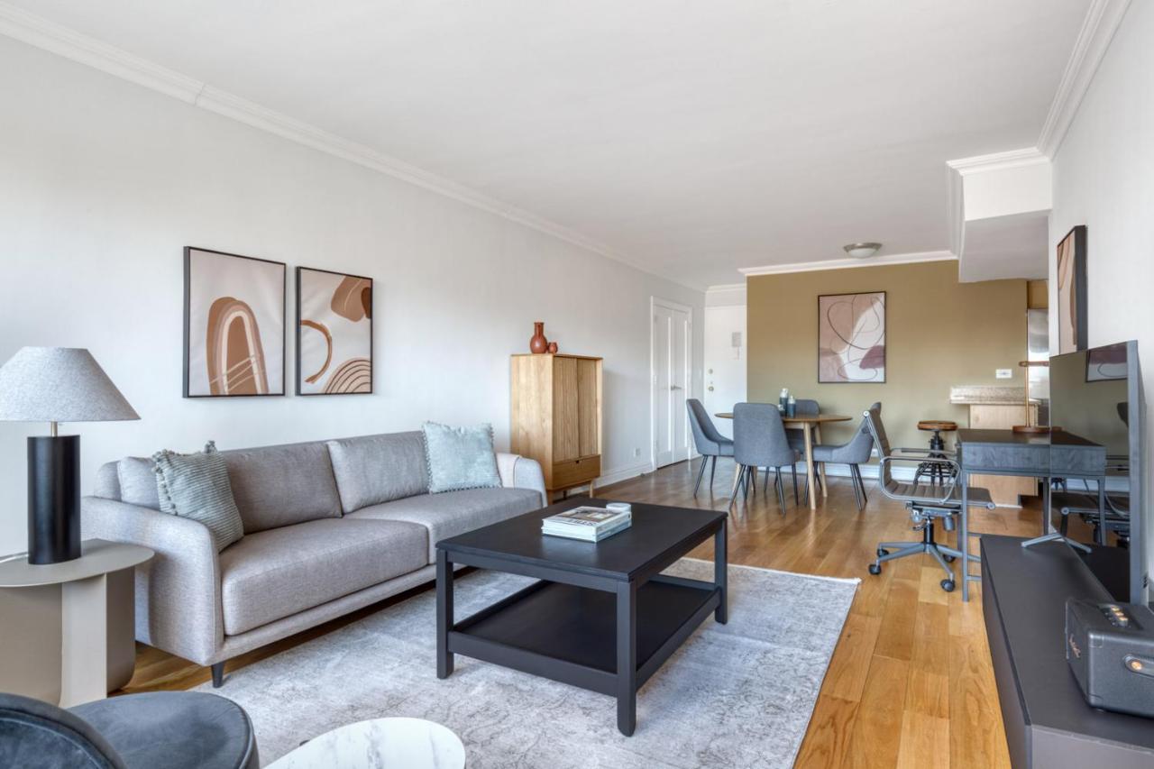 Lenox Hill 2br W Elevator Doorman Nyc-1011 Apartment *