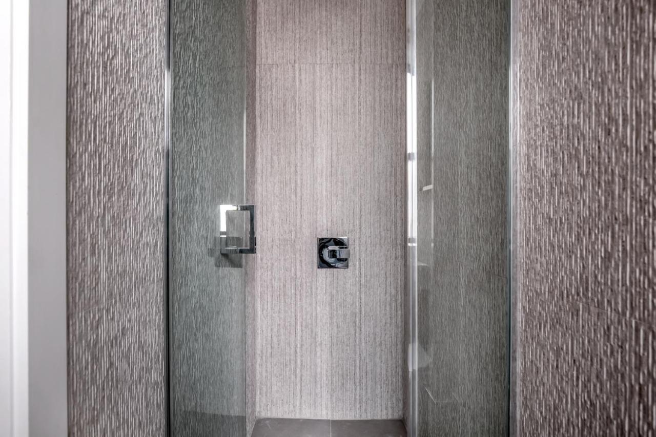 East Village 1br W Wd Nr Union Sq Nyc-938 *