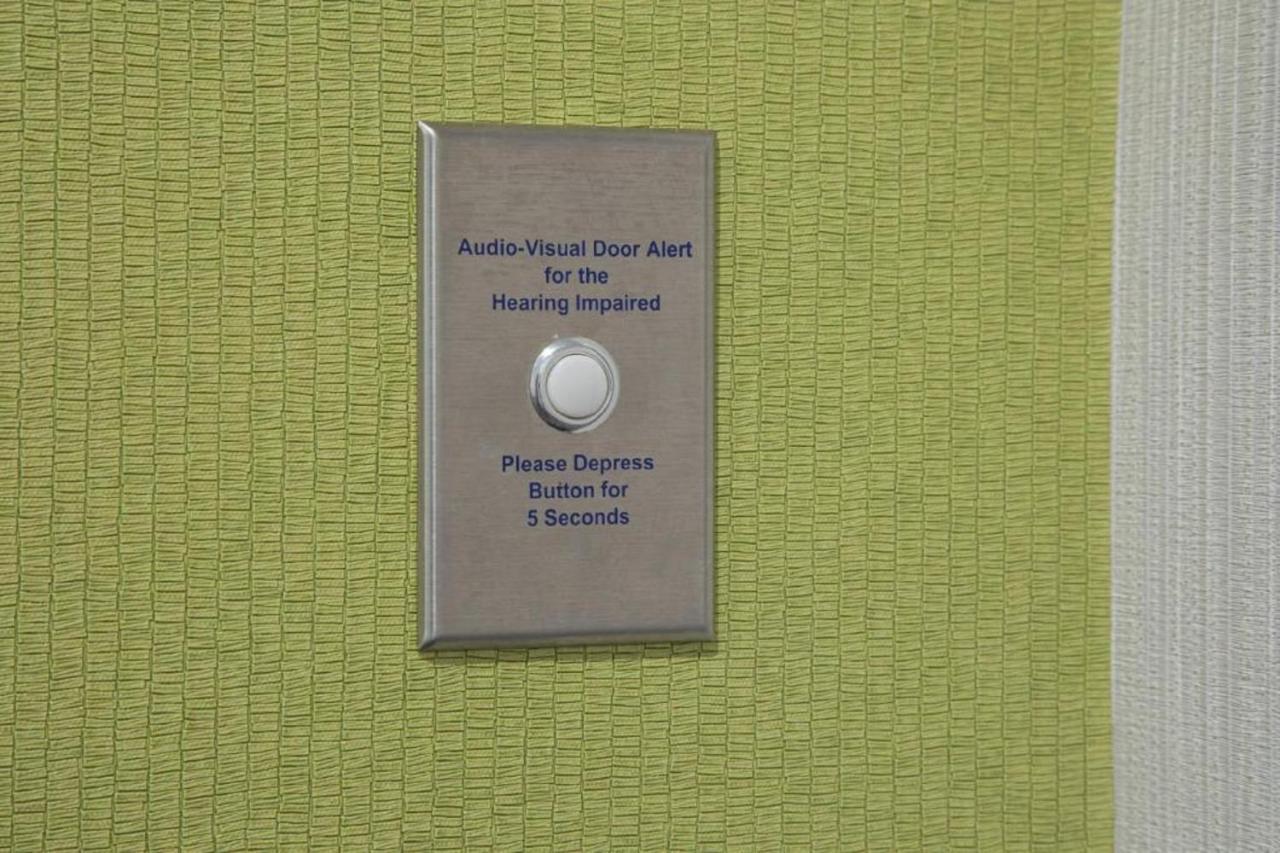 Express & Woodside Laguardia Airport Hotel New York