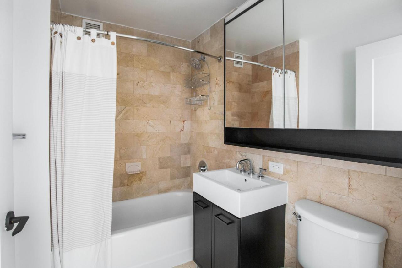 Fidi Jr 1br W Gym Lounge Nr Street Nyc-1136 Apartment