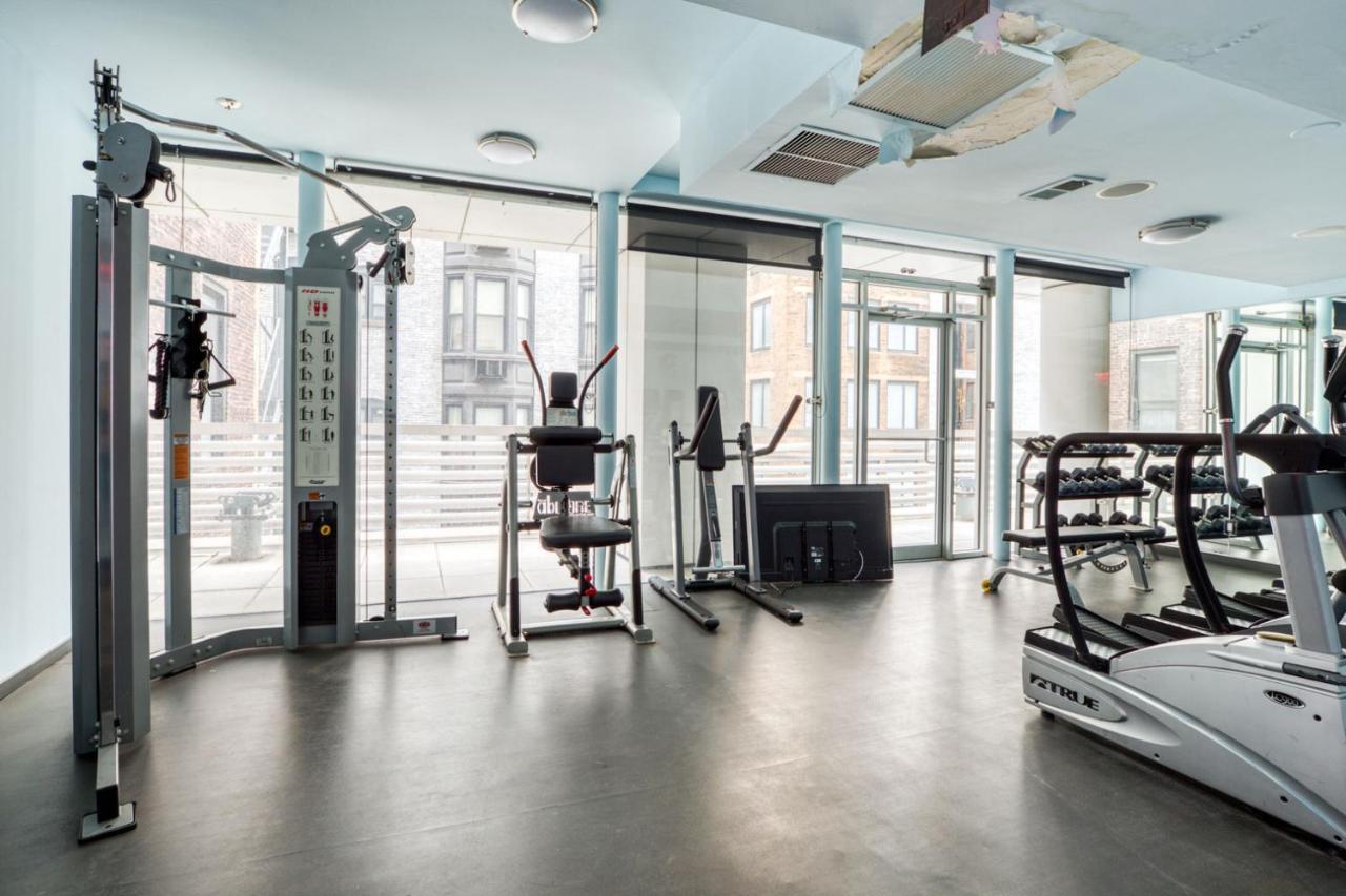 Apartment Midtown 1br W Doorman Gym Wd Nr Rock Center Nyc-1128 New York