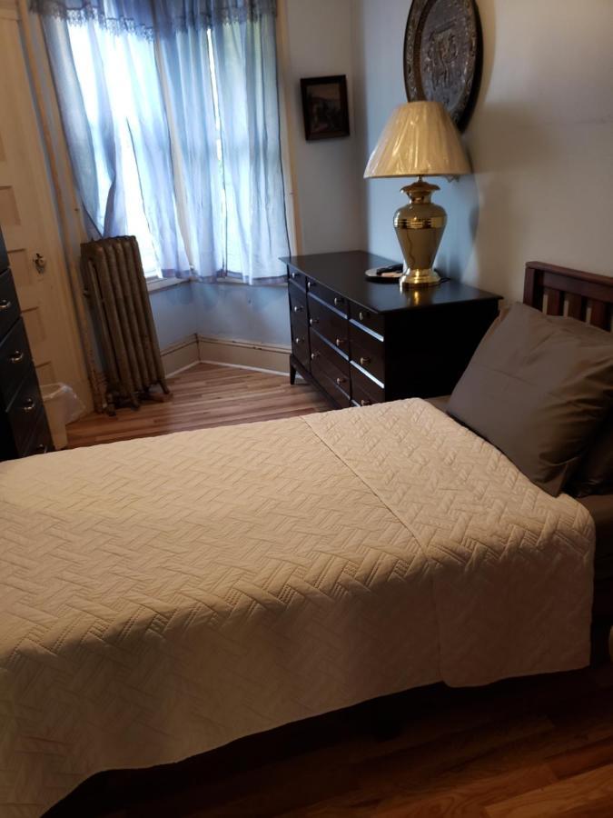 Harbor House Bed & Breakfast New York