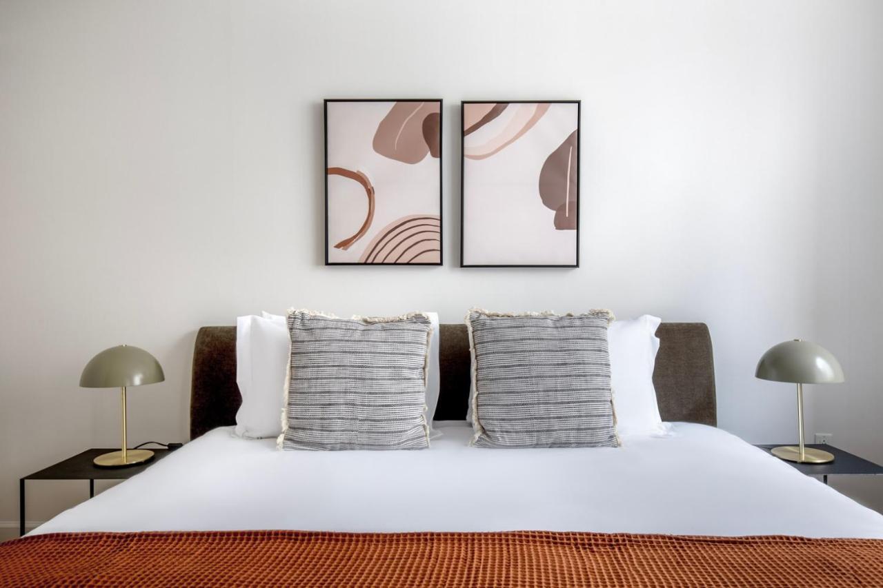 Ues W Elevator Doorman Nr Park Nyc-1038 New York