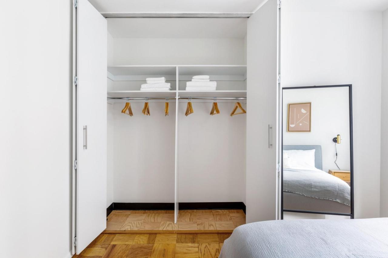 Midtown 1br W Gym Doorman Nr Park Nyc-510 Apartment