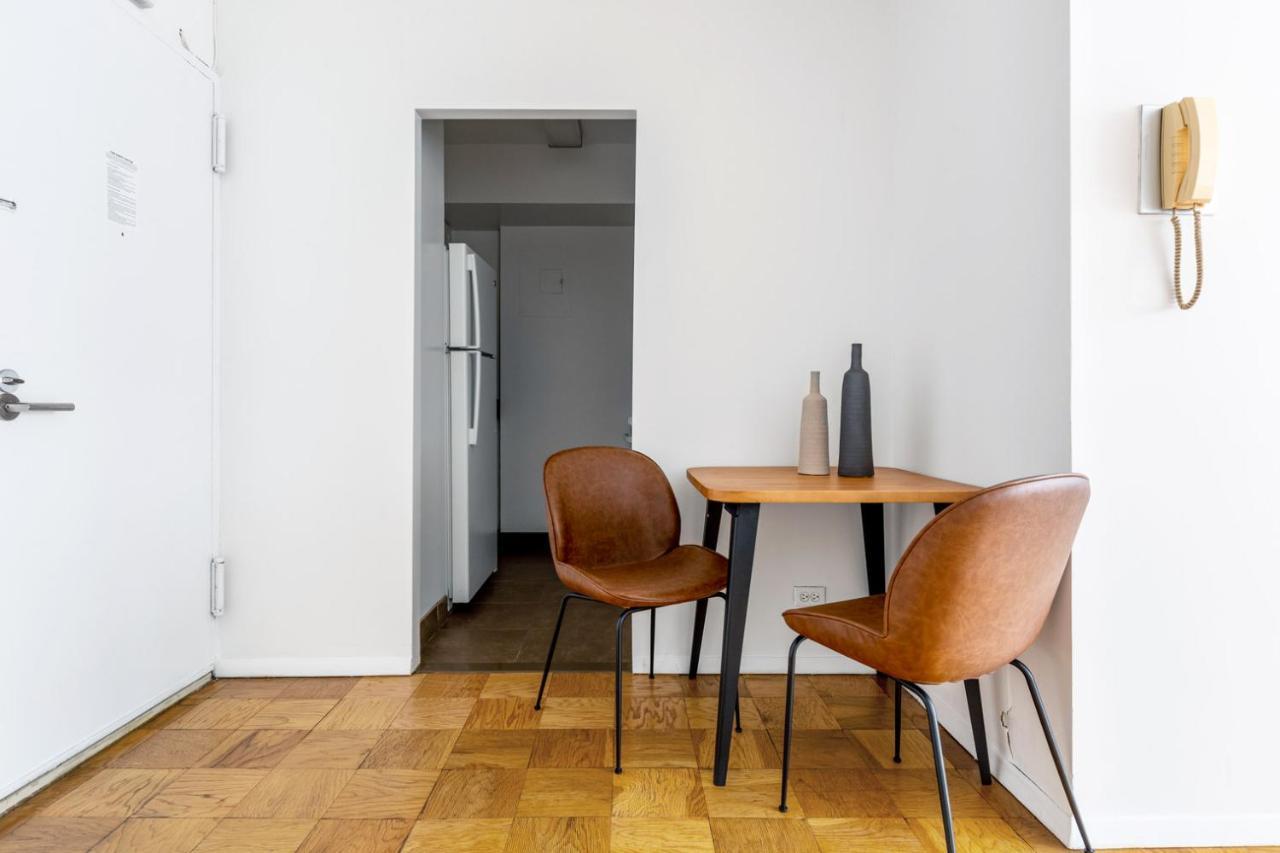 Midtown 1br W Gym Doorman Nr Park Nyc-510 Apartment New York
