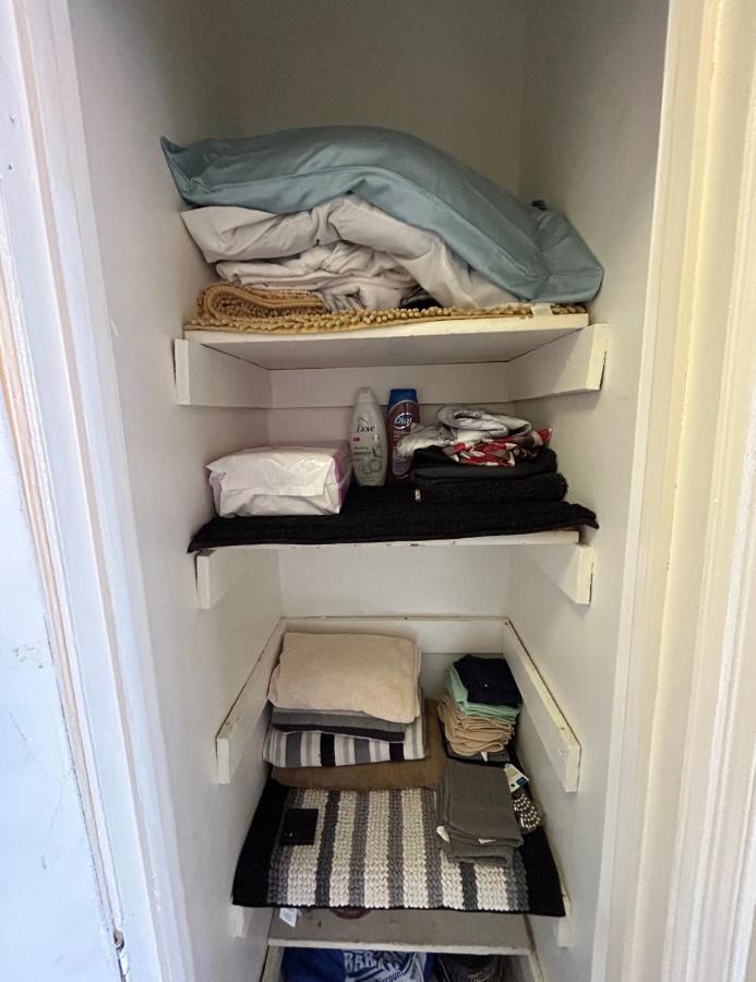 Apartment Lovely 2bd 1br Apt *