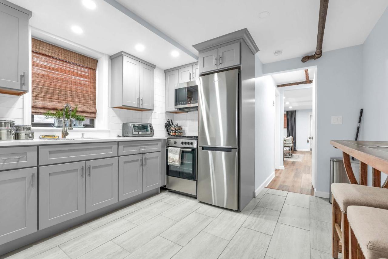 1 Bedroom Beauty In Brooklyn New York