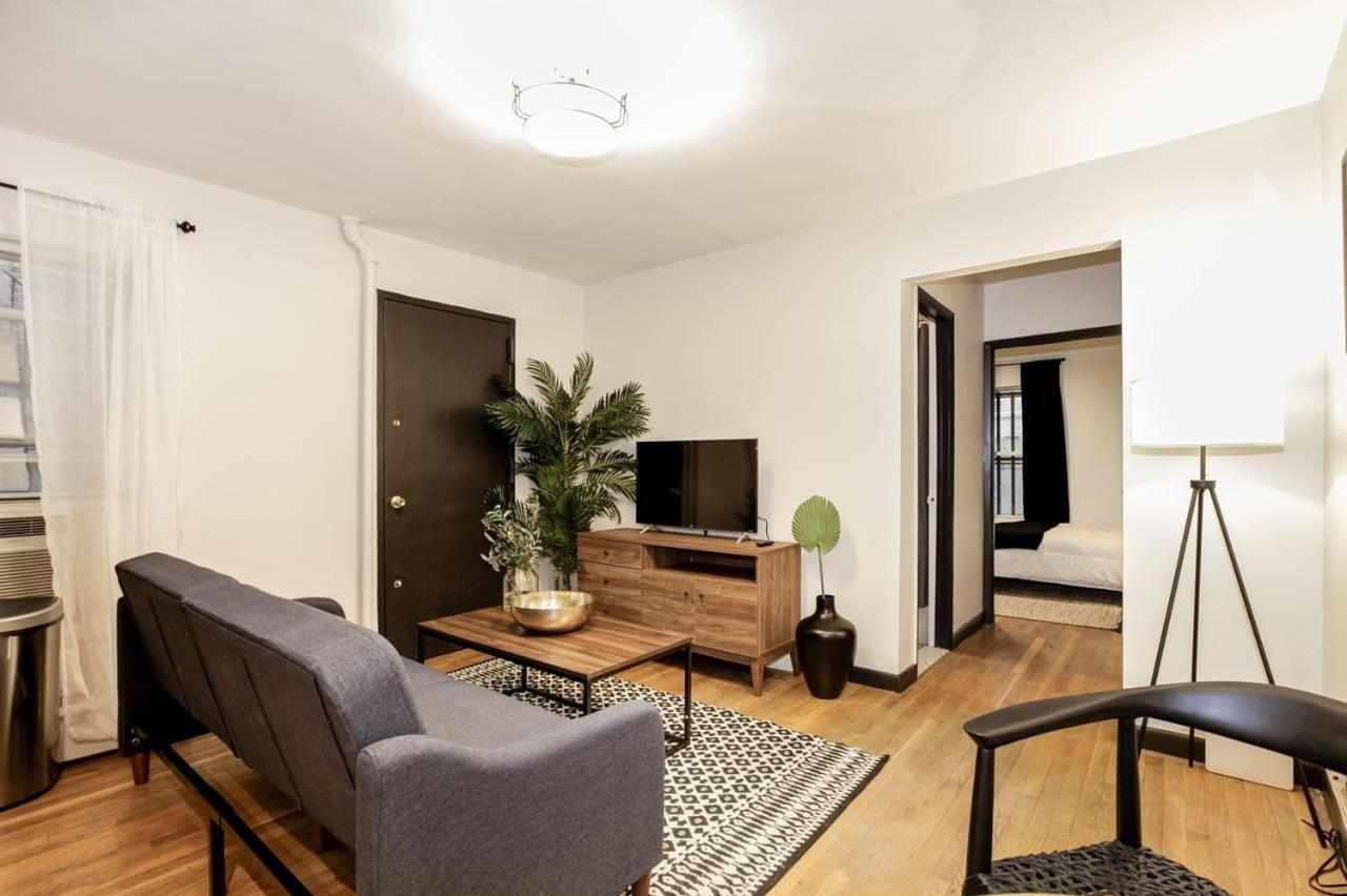 Furnished 103 Upper West Side Apartment