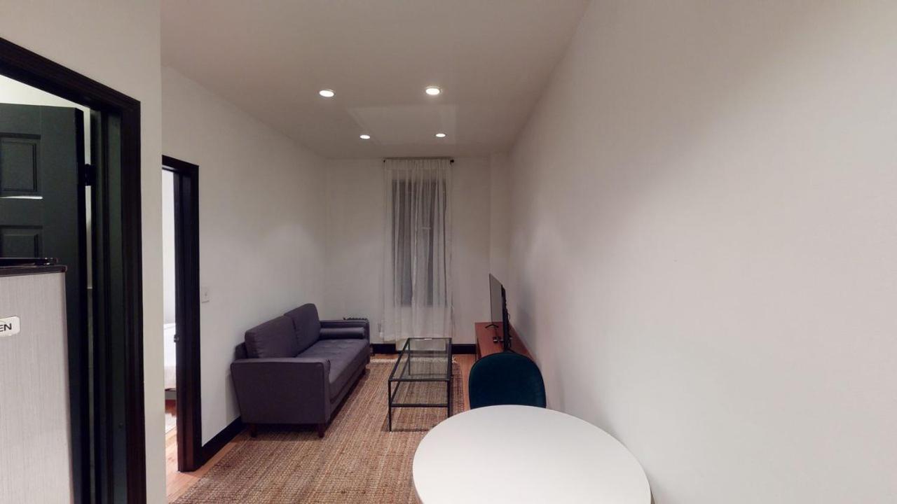 Apartment Furnished 717 East Village