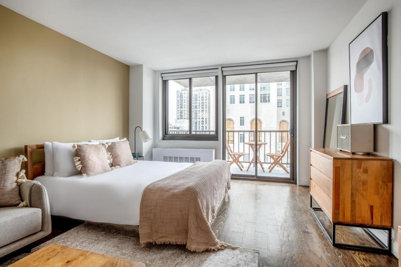 Ues W Balcony Gym Doorman Nyc-89 Apartment *