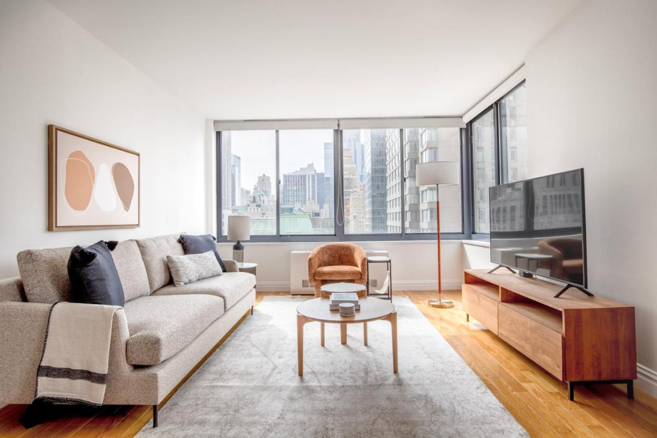 1br Nr Broadway W Indoor Pool Gym Nyc-28 *