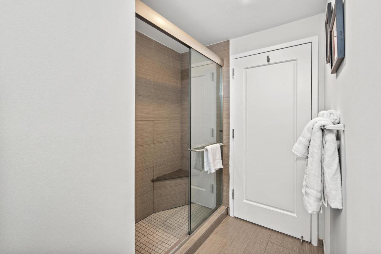 Picturesque 1br In Nyc Balcony Apartment *