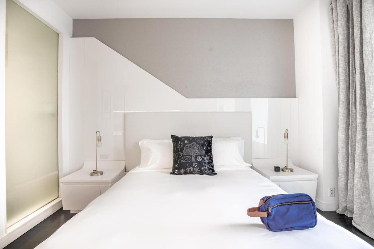 The Residences At W - Downtown - Apt 27d * New York