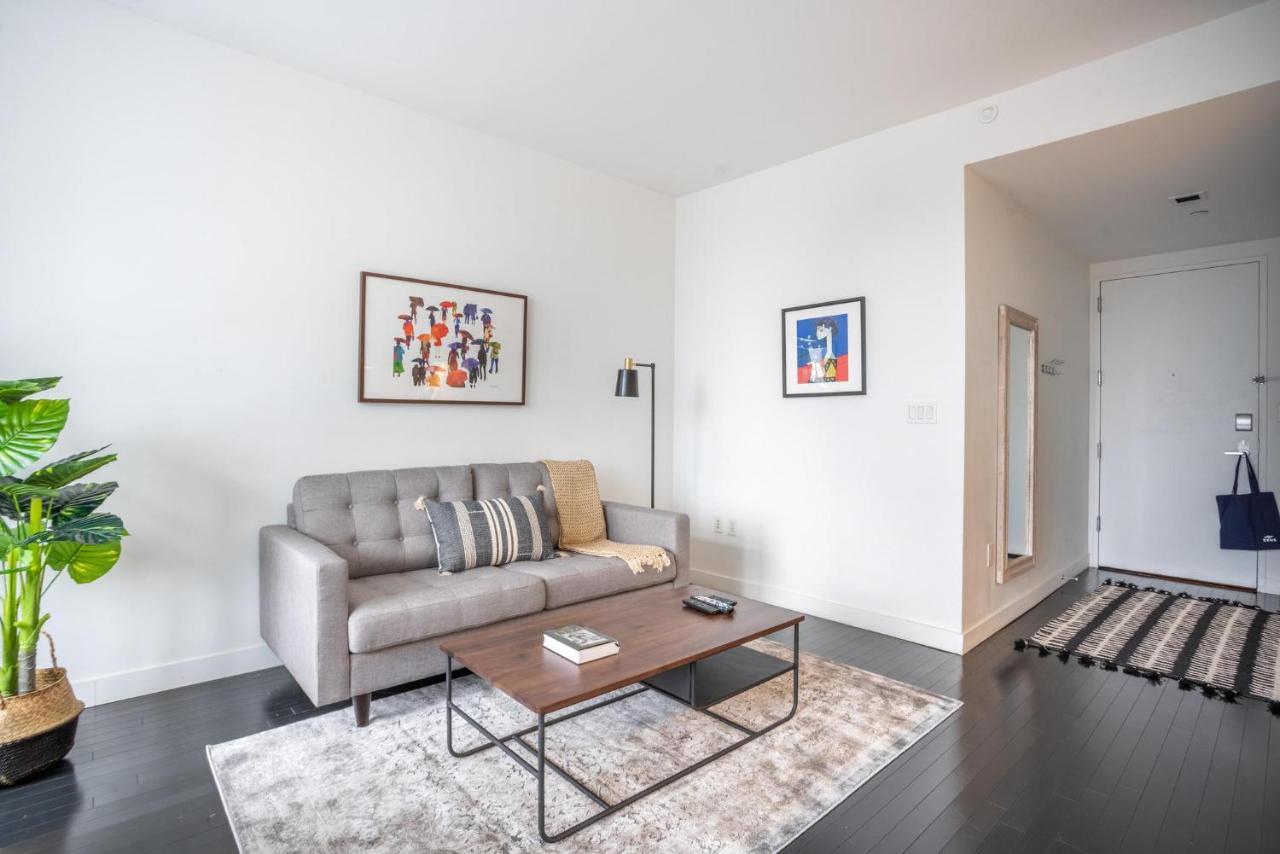 The Residences At W - Downtown - Apt 27d