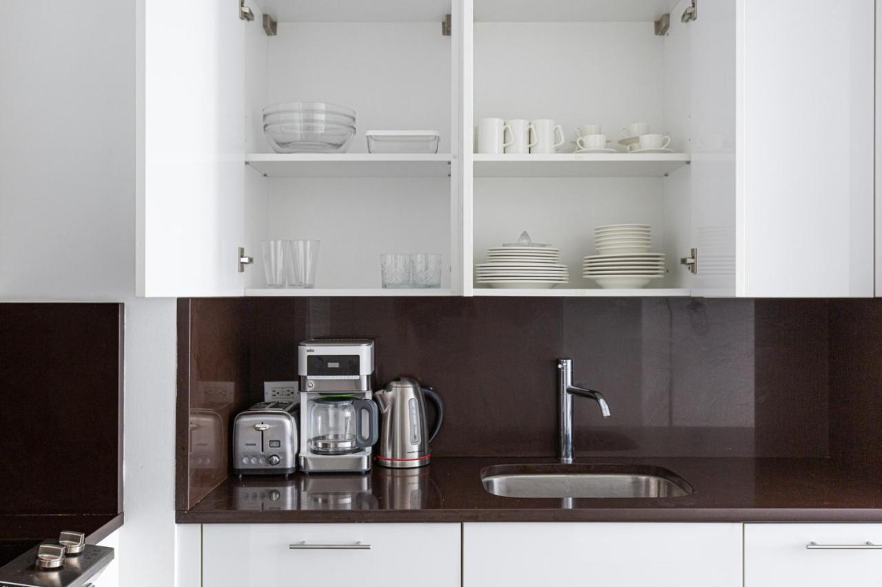 Apartment Uws 1br W Doorman Elevator Nr Park Nyc-416 New York